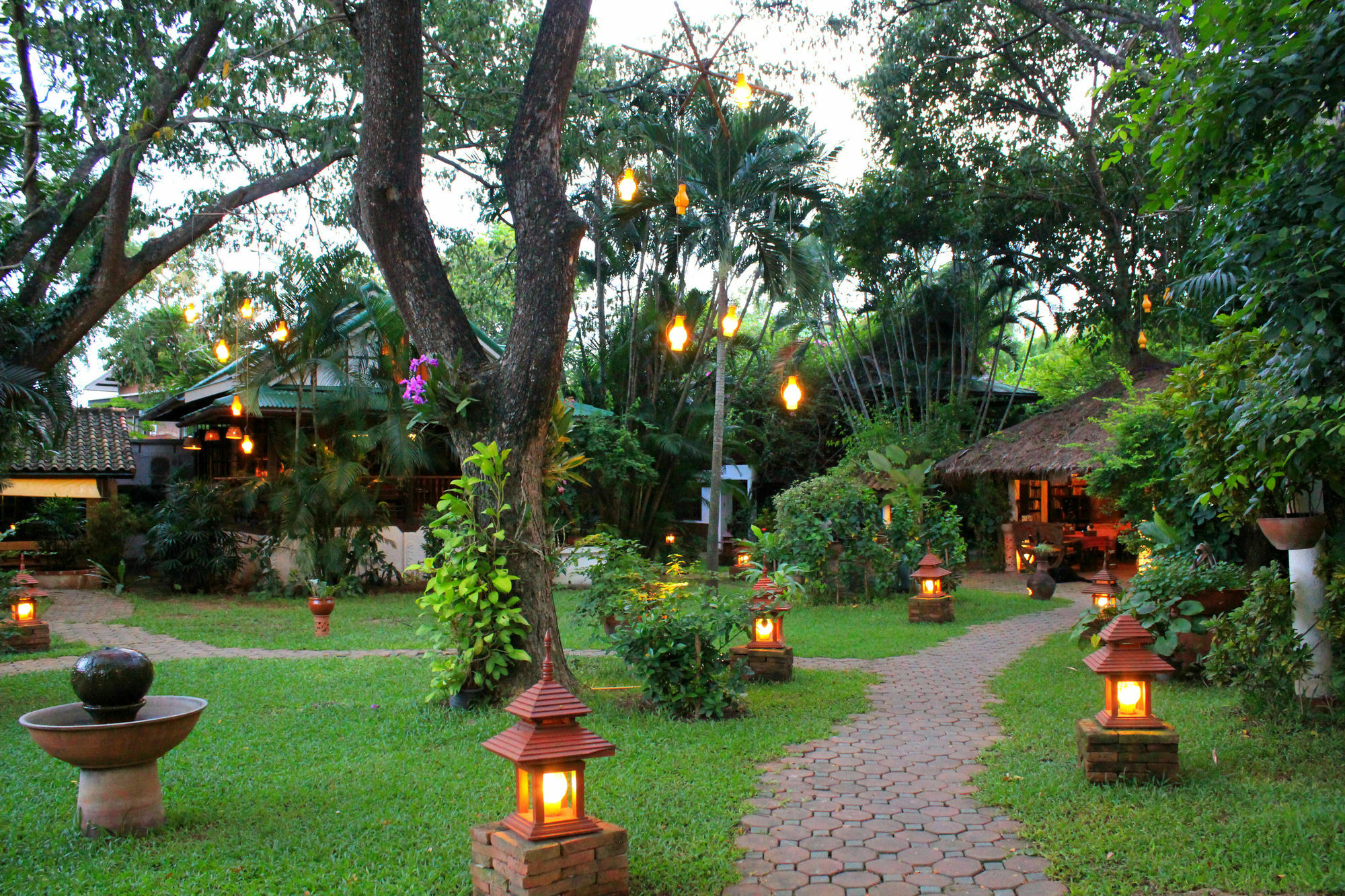 Hotel Secret Garden Chiangmai San Kamphaeng Zewnętrze zdjęcie
